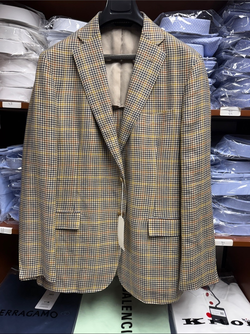 Tailored Plaid Sport Coat in Tan and Blue